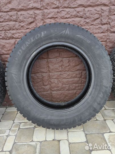 Dunlop GrandTrek Ice 03 225/65 R20 106T