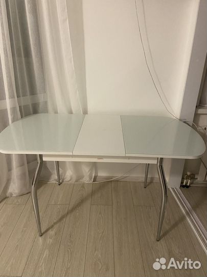 Кухонный стол и стулья бу