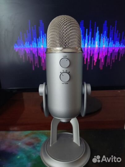 Микрофон Blue yeti grey