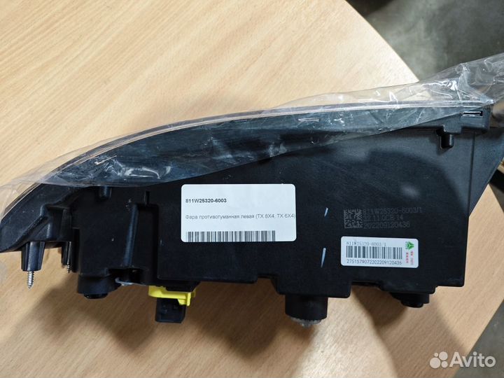 Фара противотуманная левая howo T5G 811W25320-6003