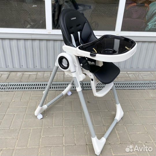 Детский стульчик для кормления