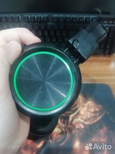 Беспроводные наушники