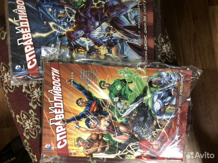 Комиксы на русском и английских языках