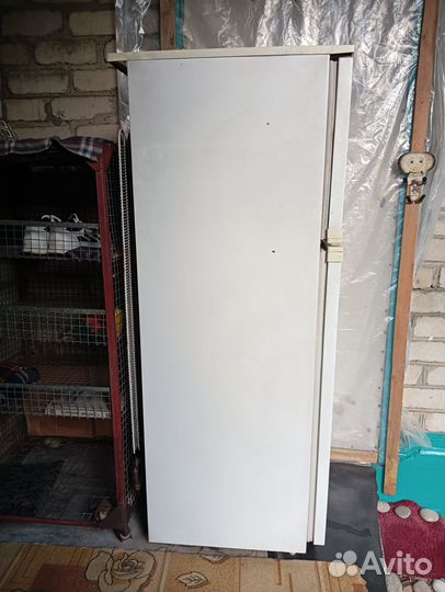 Холодильник (не рабочий)