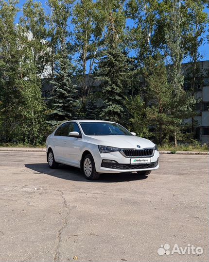 Skoda Rapid 1.6 AT, 2021, 44 261 км