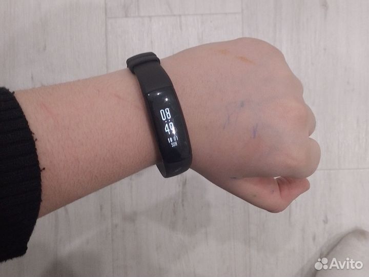 Смарт часы идут без коробки