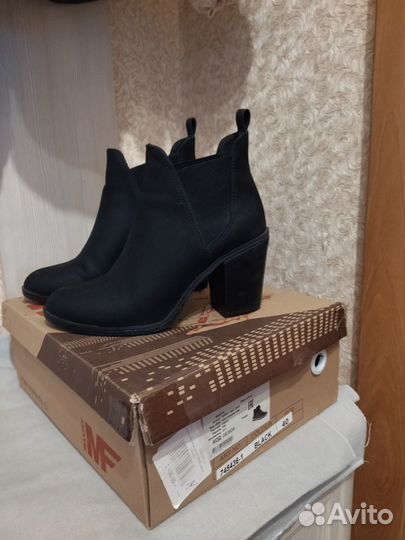 Обувь женская 36 размер