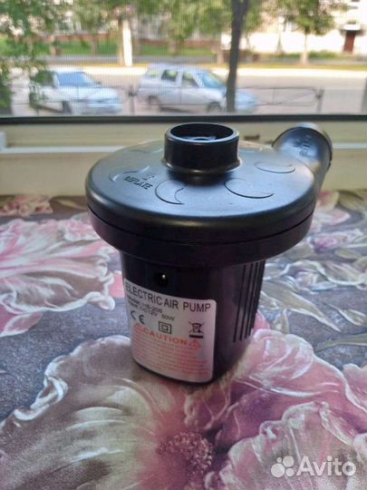 Насос электрический, 220 вольт и 12 вольт
