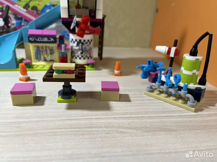 Набор Lego friends самолет с горкой