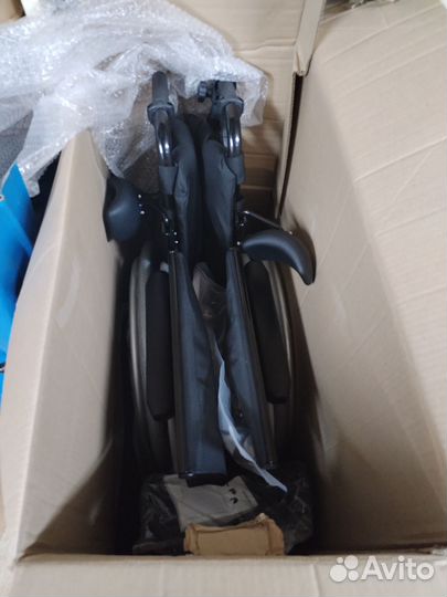 Инвалидная коляска новая