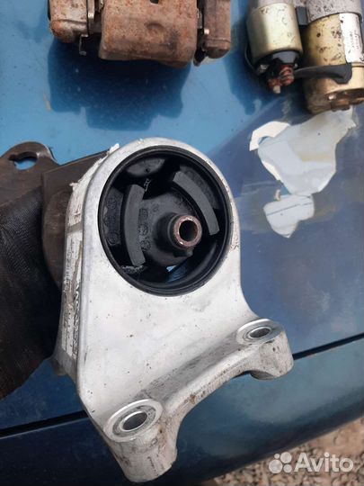 Запчасти на нисан Максима а 33