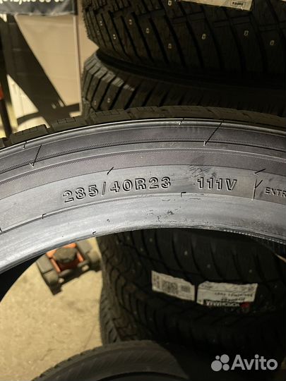 Gripmax SureGrip Pro Winter 285/40 R23 111V