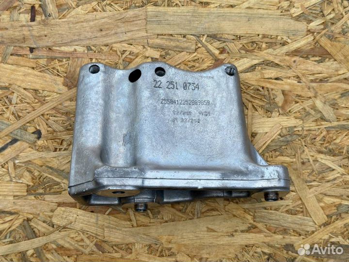 Кронштейн двигателя правый Mini Countryman