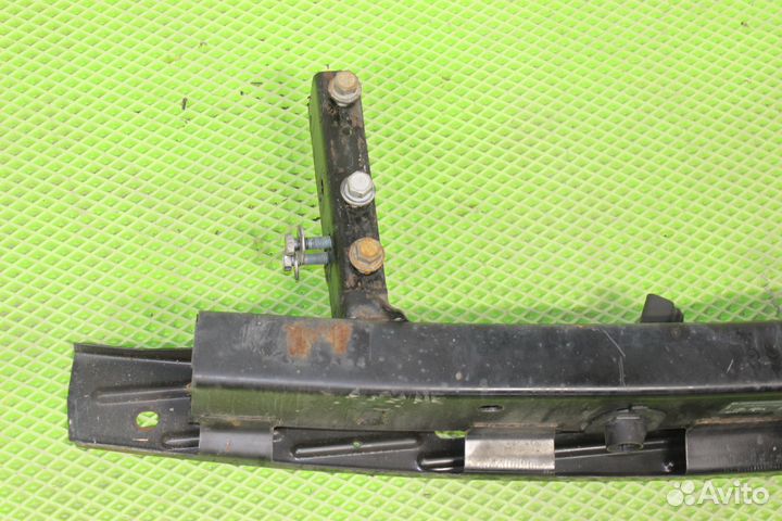 Жесткость бампера Фаркоп Cadillac Escalade GMT900