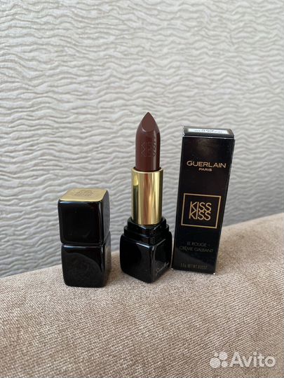 Новая помада Guerlain KissKiss 569 westwood