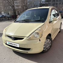 Honda Fit 1.3 CVT, 2001, 270 000 км, с пробегом, цена 240 000 руб.