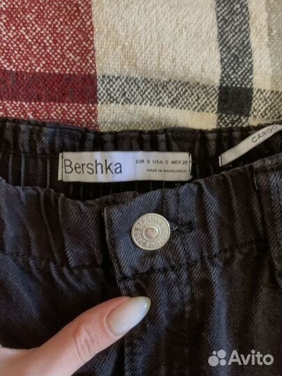 Bershka джинсы женские