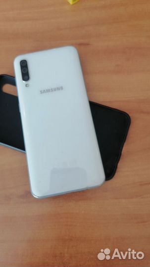 Телефон Samsung a 50