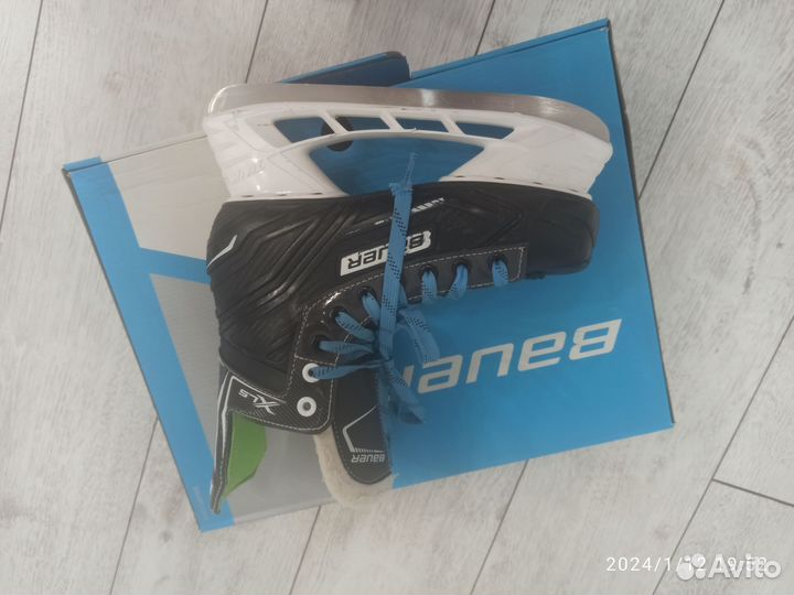 Коньки хоккейные bauer