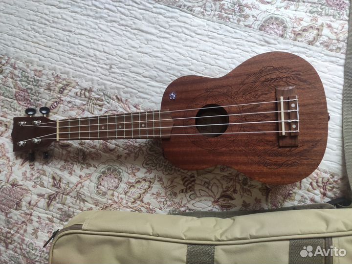 Укулеле flight