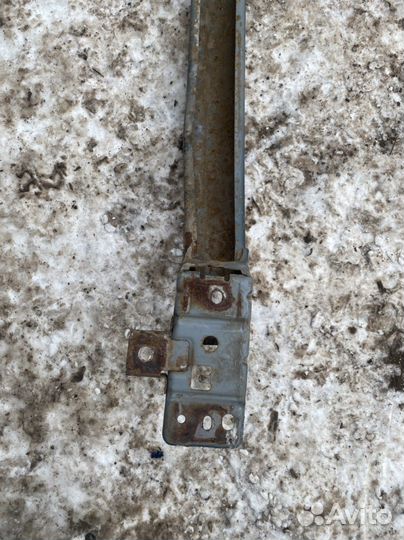 Задний усилитель бампера Mazda 6 GG