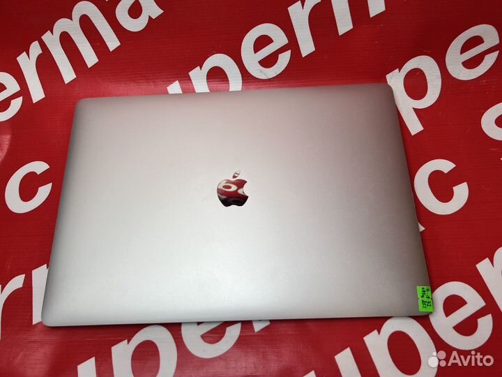 Macbook pro 15 2019 i9/32GB/512GB/хорошая АКБ