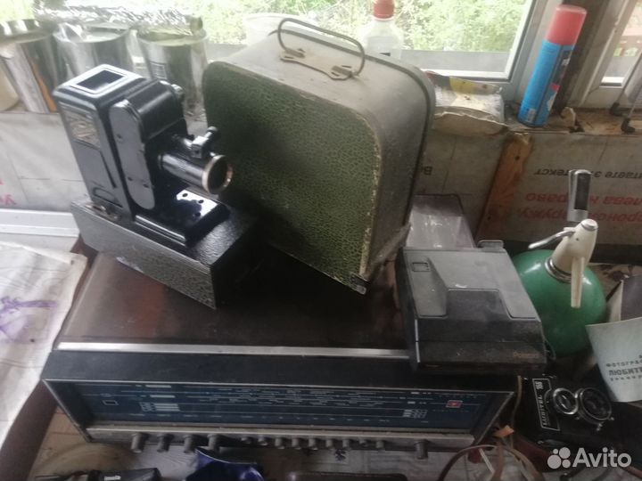 Радиоприемник, фотоаппараты и т.д