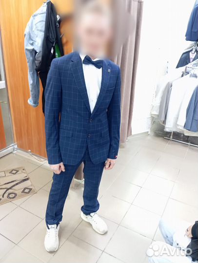 Свадебный костюм