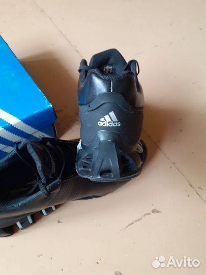 Кроссовки adidas н/к муж р 42