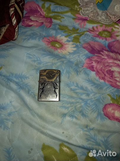 Зажигалка бензиновая zippo