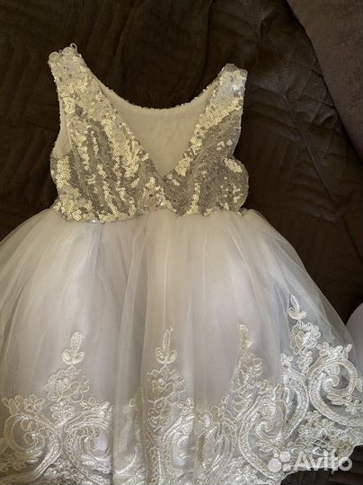 Нарядное платье для девочки фес на голову