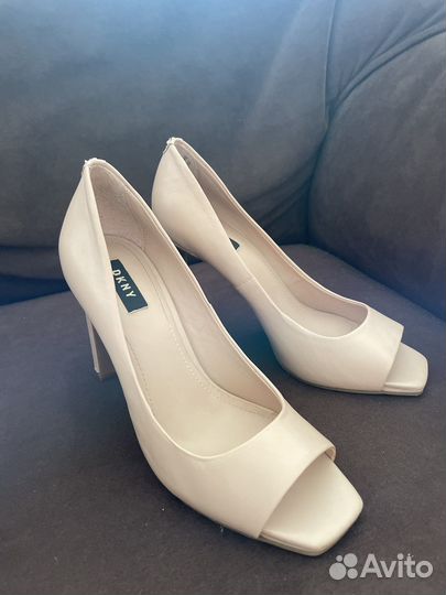 Туфли dkny р-р 39