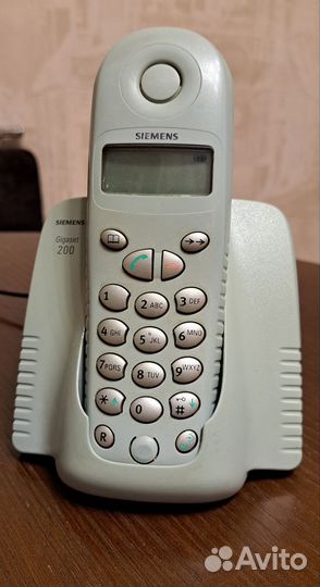Радиотелефон Siemens Gigaset 200