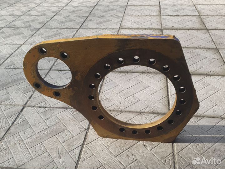 Площадка под опу Тадано300