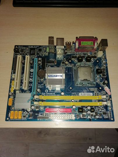 Материнская плата