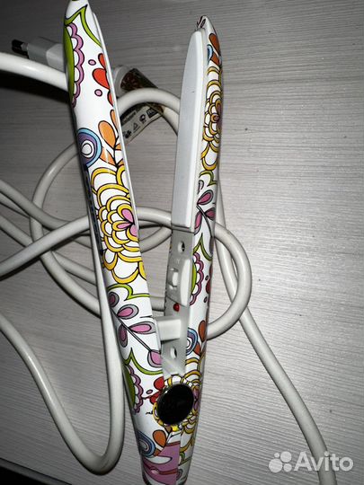 Компактный выпрямитель для волос