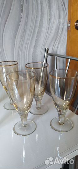 Кофемолка деревянная ГДР, винтажная