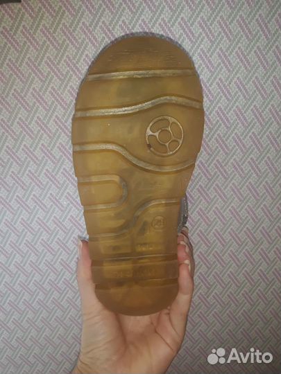 Зимние ботинки