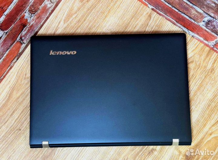 Lenovo i3 13