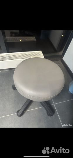 Продам кушетку, матрас, стул, столик, лампа