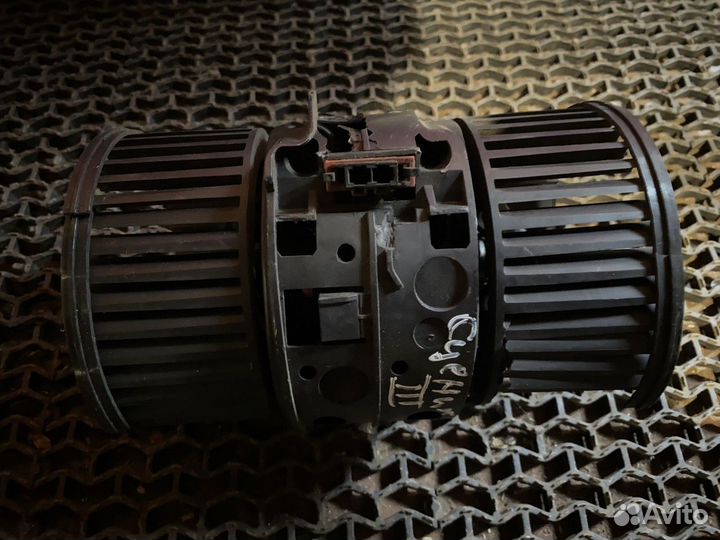 Моторчик отопителя Сценник 3 Renault Scenic