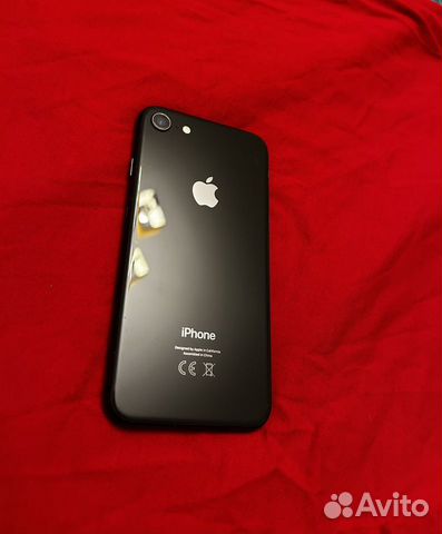 iPhone 8, 64 ГБ