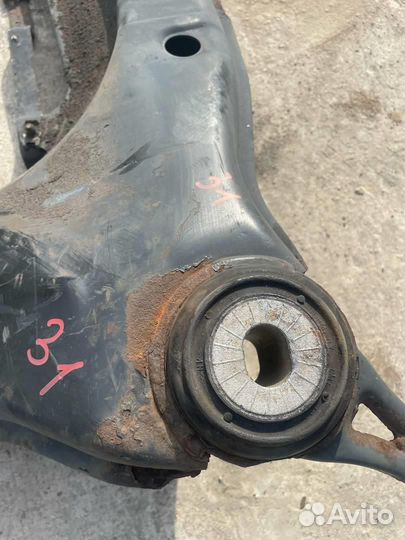 Подрамник передний 8E0399313BD