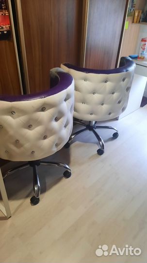 Кресло с подьемным механизмом