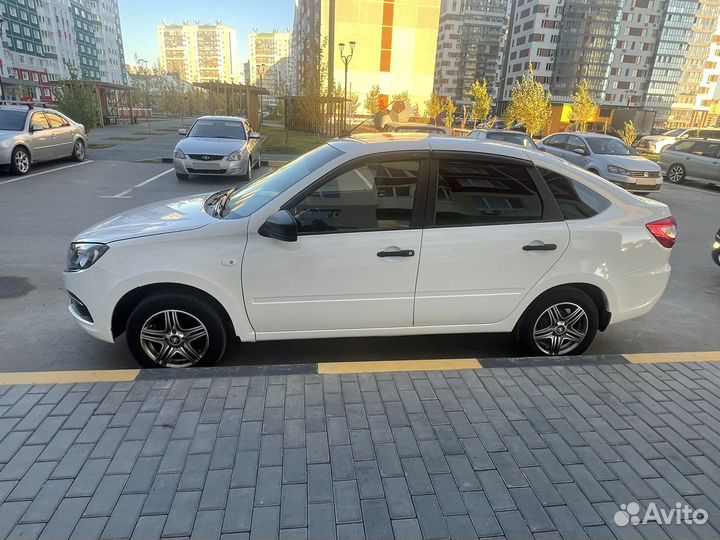 LADA Granta 1.6 МТ, 2019, 49 000 км