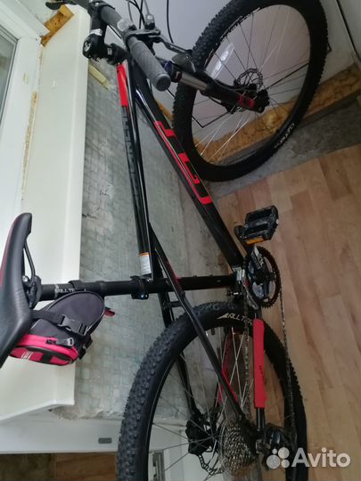 Продаю новый горный велосипед GT avalanche comp