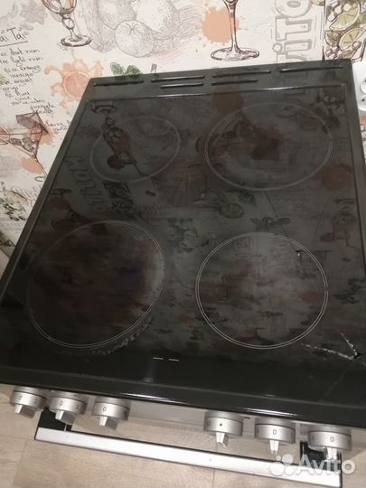 Продам электрическую плиту