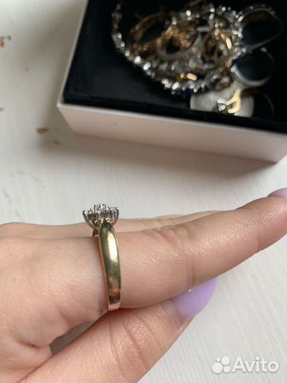 Кольцо с бриллиантами