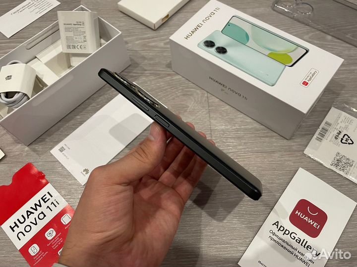 HUAWEI nova 11i, 8/128 ГБ