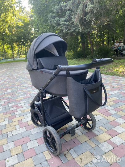 Коляска 2 в 1 adamex